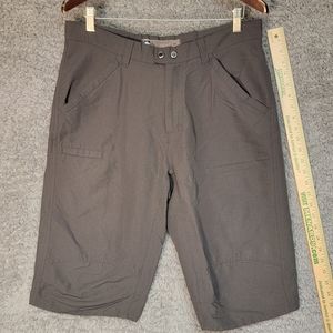 AREI 34w Gray Flat Front Shorts